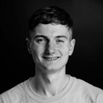 Theo Roe headshot